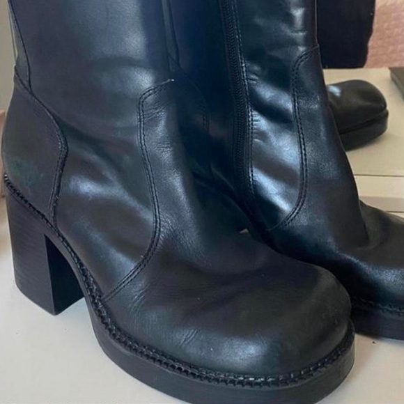 vintage 9&co. black chunky platform boots size 7.5 - Picture 3 of 3